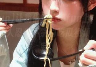 让我们在166fun上，一起观看那些让人忍俊不禁的吃瓜视频，乐趣无穷！