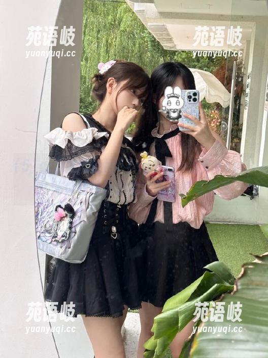 51cg 如何使用51cg1.fun这个app,从网址获取最新的吃瓜新闻与资讯