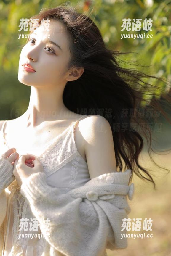 跟随潮流，获取最新www.51chigua.fun地址，畅享吃瓜乐趣！