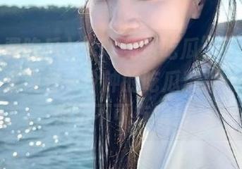 “51免费吃瓜”入口大揭秘，快来观看一分钟的吃瓜精彩，绝对让你乐不可支哦！