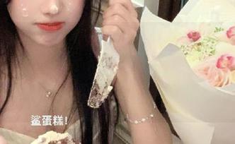 不想错过任何八卦？来“51吃瓜官网”查看更多精彩内容：www.51chigua.com