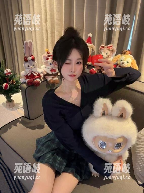 不要错过每个精彩瞬间，赶紧下载51吃瓜，收藏你的吃瓜时刻！