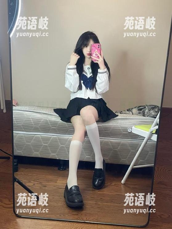 52吃瓜 免费使用52吃瓜,吾爱吃瓜一起挖掘娱乐圈中的秘密