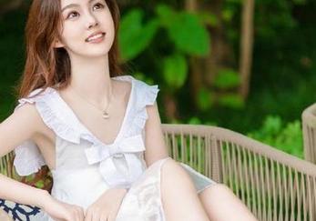 踏入cgw，登录即享各种吃瓜精彩，好友互动不停歇！