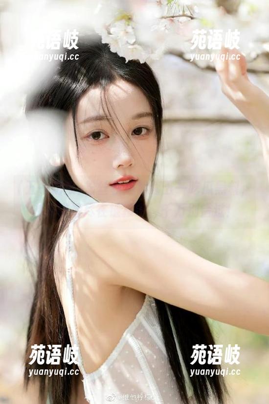粉丝权威解读五一吃瓜黑料，内幕详情尽在链接中，千万别错过！