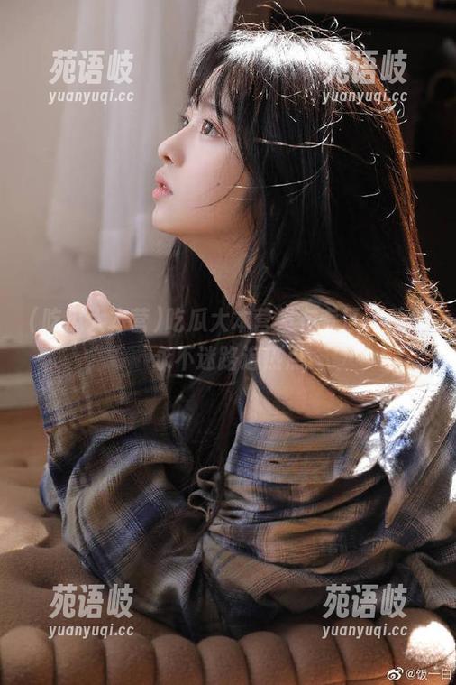 吃瓜大本营发布专区，助你永不迷路追热点