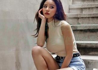 吃瓜网为你带来免费在线观看，女生们一起分享有趣的八卦吧！