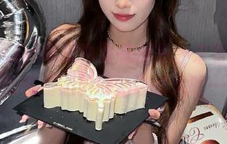 吃瓜也要有精品，来看看这个永久的明星黑料网站让你大吃一惊！