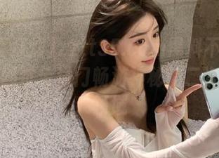 zztt35.ccm黑料不打烊苹果版：通过传送门畅游神秘的二次元黑料领域