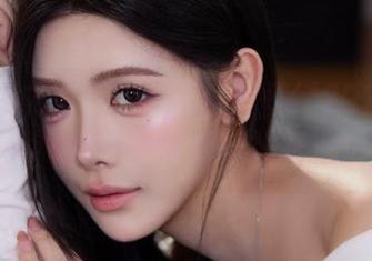 在线黑料不打烊2025发布全新视频，带你一起感受娱乐圈的风云！