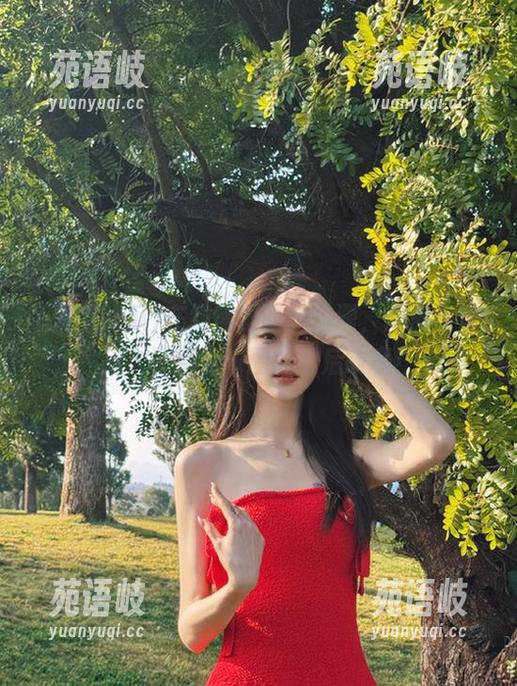 在线黑料吃瓜资源，网页带你深入了解娱乐圈的背后故事！