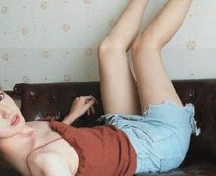 探索黑料吃瓜网首页，发现最刺激的热点大瓜新闻！