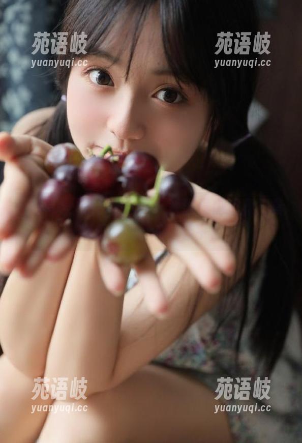 黑料君分享：获取最热资源，曝光娱乐圈内幕的最佳平台！