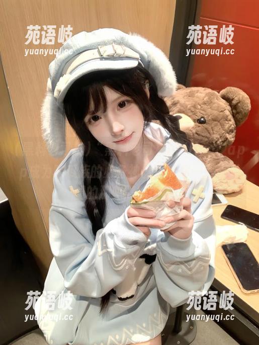 “黑料老司机heiliao”app成为吃瓜族的必备神器，带你一探娱乐圈的那些黑料内幕！