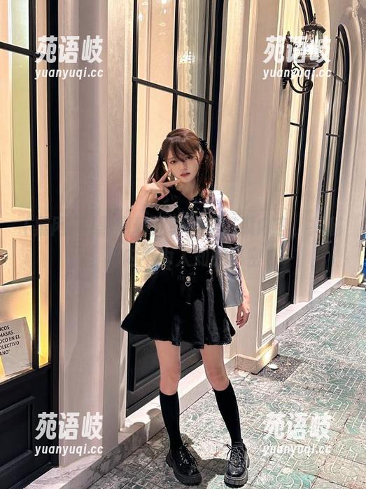黑网料 黑网料分享独家吃瓜内容,揭秘圈内不为人知的秘密