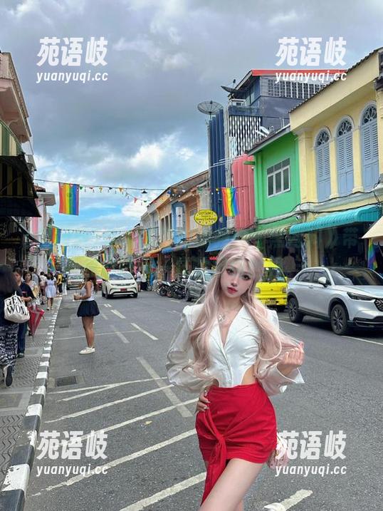 令人瞩目的视频！《黑网料》带你走进不一样的网络世界。